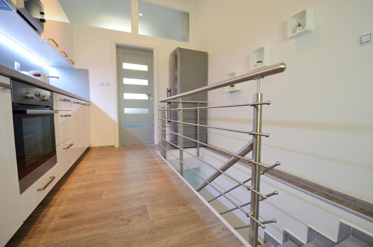 Apartmany Jizdarenska Карлови Вари Екстериор снимка