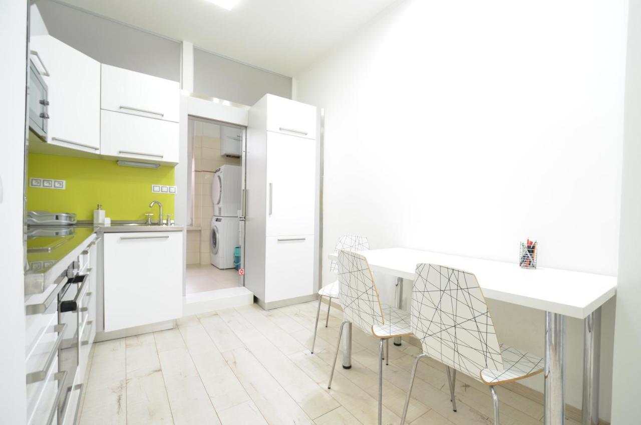 Apartmany Jizdarenska Карлови Вари Екстериор снимка